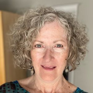 Meet your Posher, Sandy